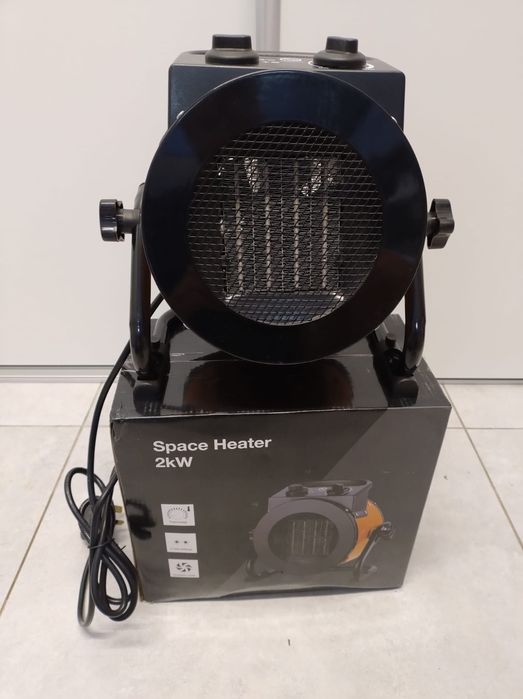 Nagrzewnica 2 kW z termostatem termowentylator