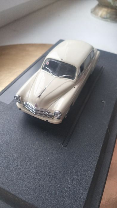 ЗІМ,12,швидка допомога масштаб,1/43