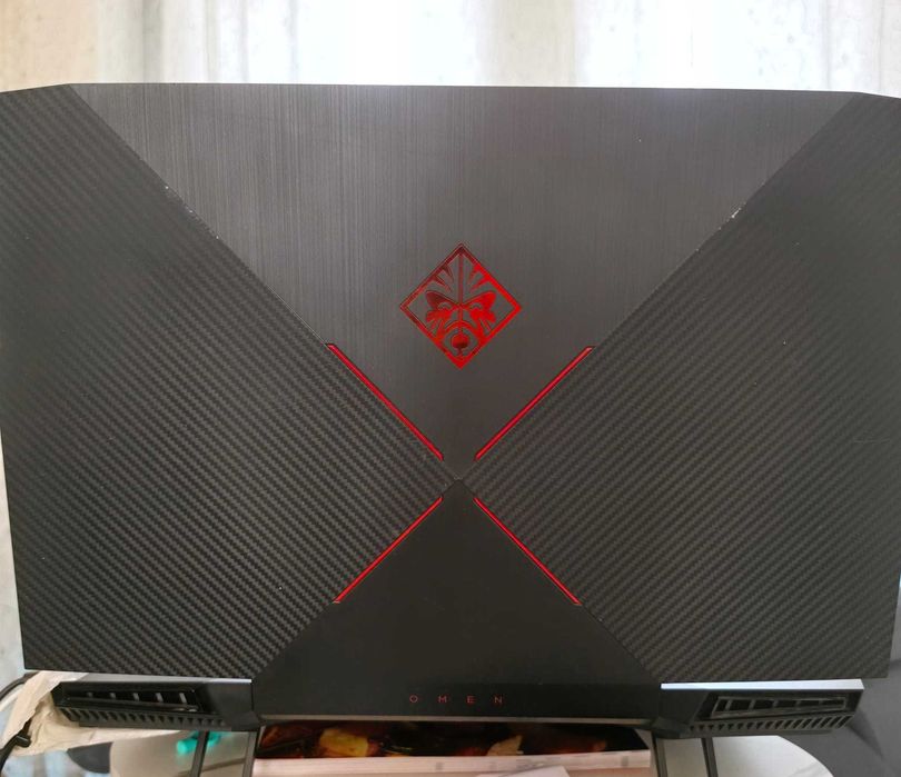 Portátil Gaming HP OMEN 15 – i7 | 16 GB RAM | GTX 1050 Ti | SSD + HDD