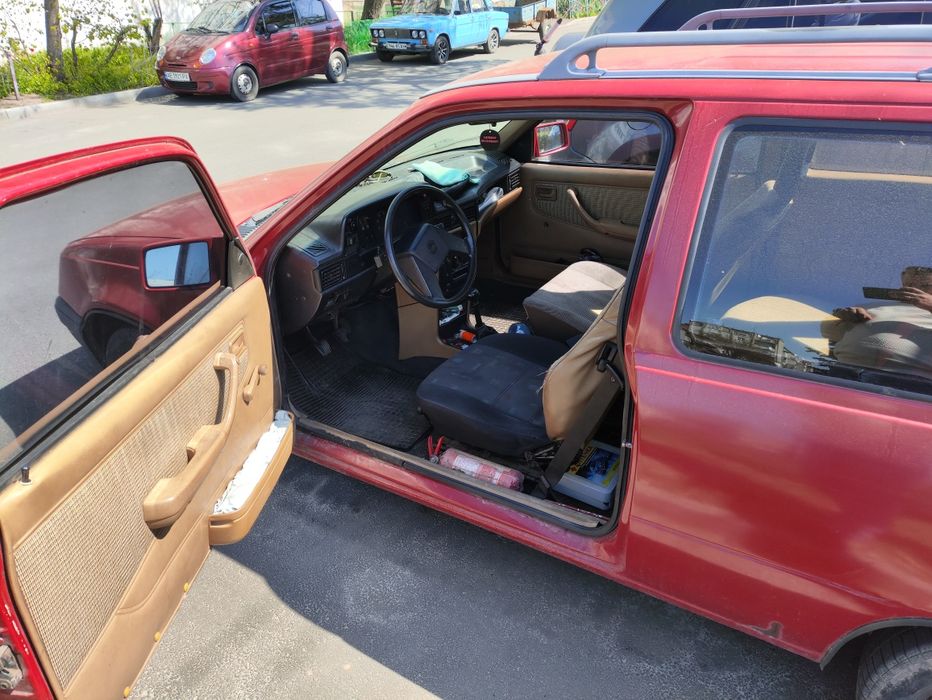 Опель кадет 1,3 Opel Kadett