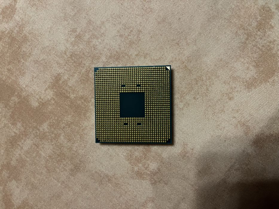 AMD Ryzen 7 1700 com cooler wraith