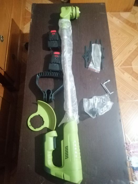 Roçadora a bateria..