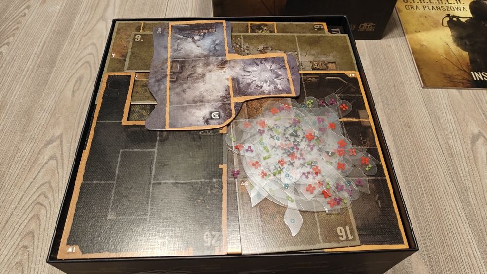 S.T.A.L.K.E.R - Board Game (PL) Adventure Pledge (w koszulkach)