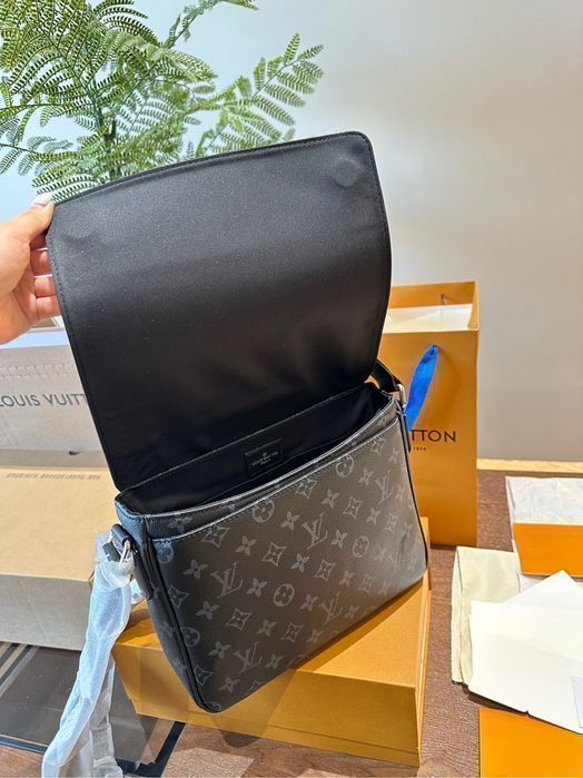 Louis Vuitton District мужская сумка мессенджер папка оригинал