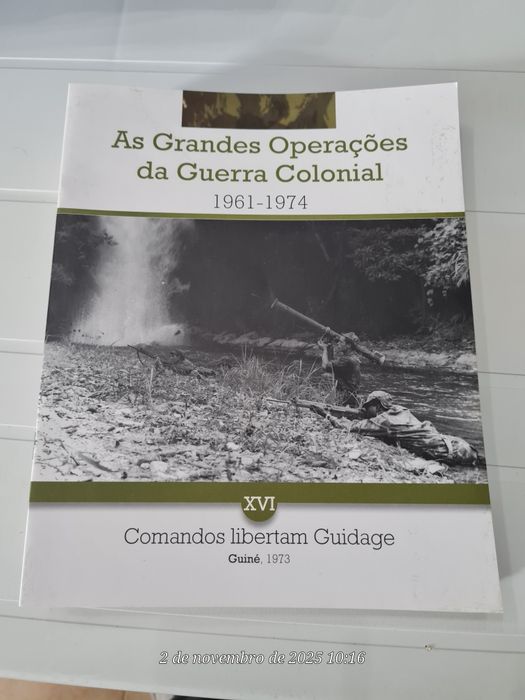 Vende-se livro e 16 libretos sobre a Guerra Colonial