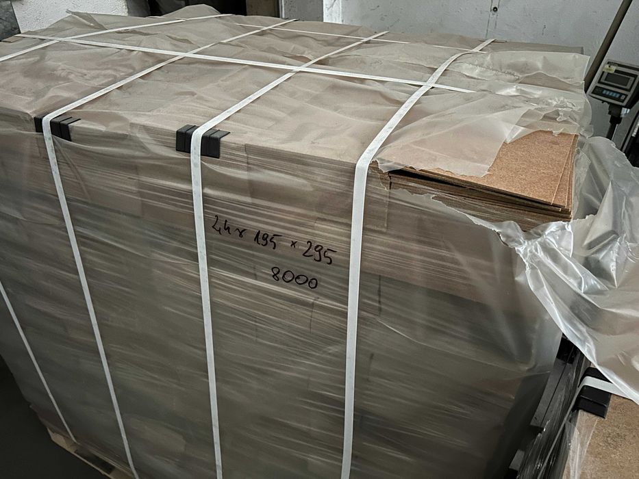 Formatki z płyty pilśniowej - 195 x 295 x 3.0-2.4mm