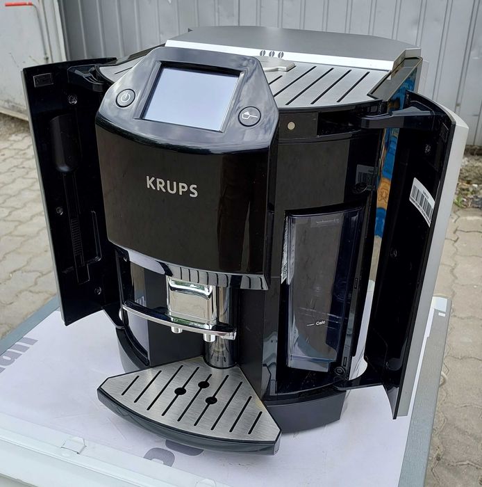 Кофемашина премиум класа Крупс Krups EA 9000 с цветным дисплеем