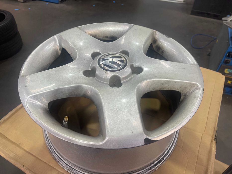 Диски VW Touareg  R17 заводський номер 7L6601025B.