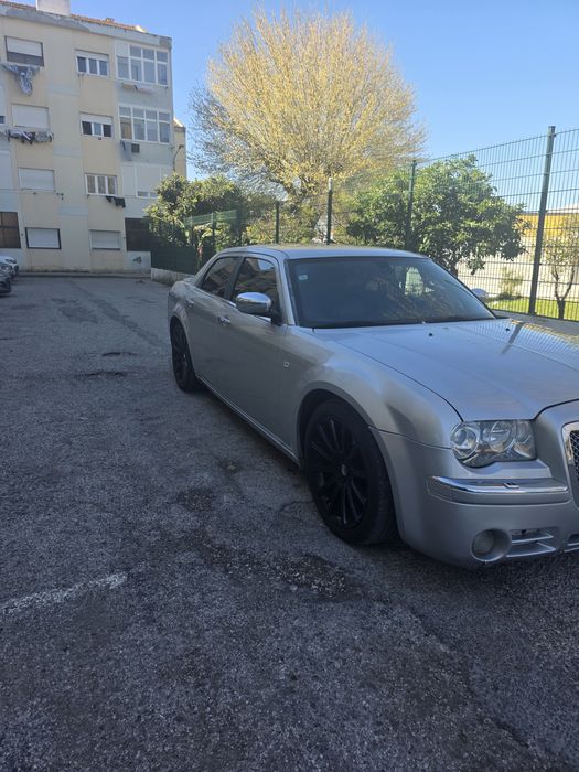 CHRYSLER 300C.   2009