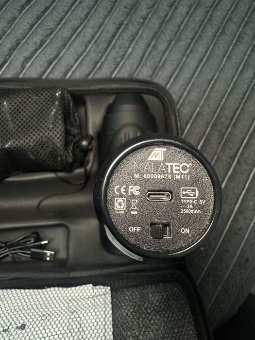 Продам перкусійний масажер