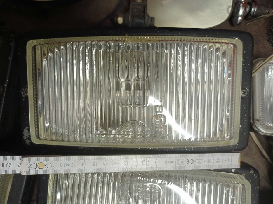 Reflektor halogenowy hella