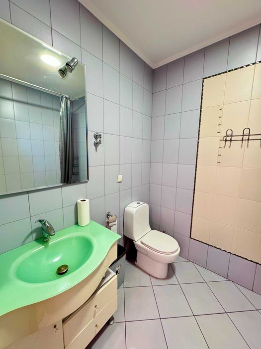 Без% Продам 7-к дворівневу видову квартиру, Трьохсвятительська 13!