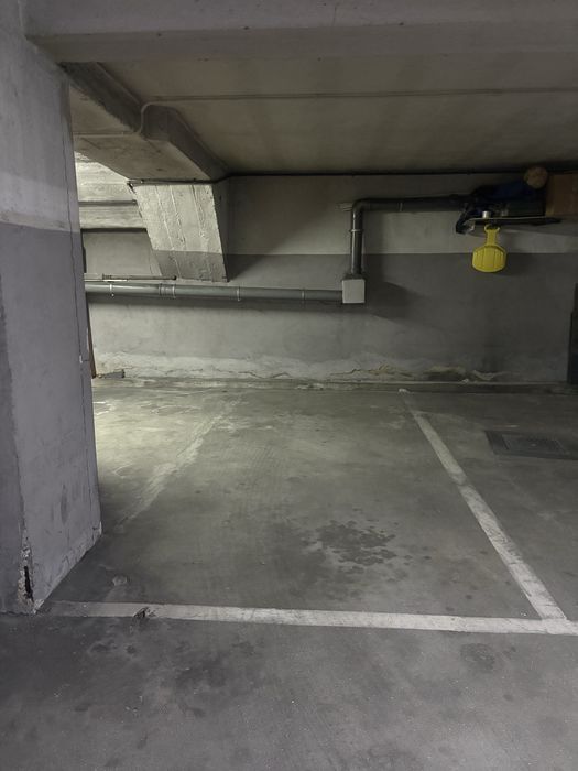 Lugar garagem na Lapa Porto