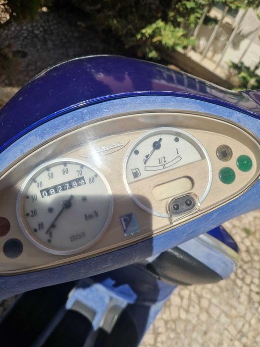 Vendo/Troco Vespa ET2 50cc - Motor Totalmente Revisto (1.200€)