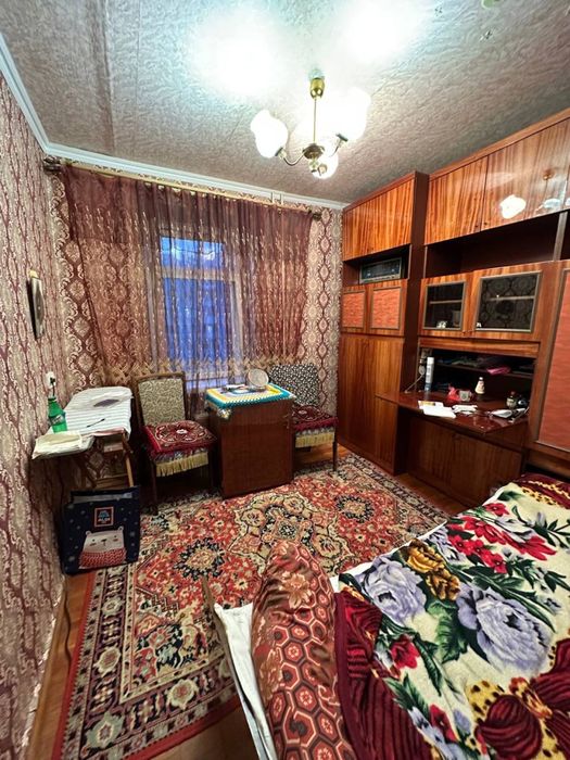 Здам в оренду кімнату на Князів Коріатовичів.Військовий шпиталь.Урожай. Литвиненко