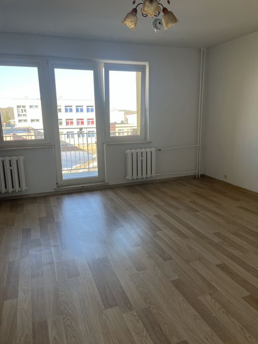 Wynajmę mieszkanie Os.Wybickiego w Katuzach