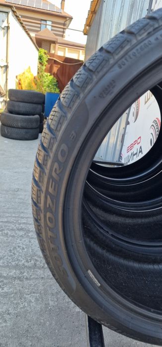 Зима 225/40/R18 4шт Pirelli Sotozerro Колеса Резина Шини Склад