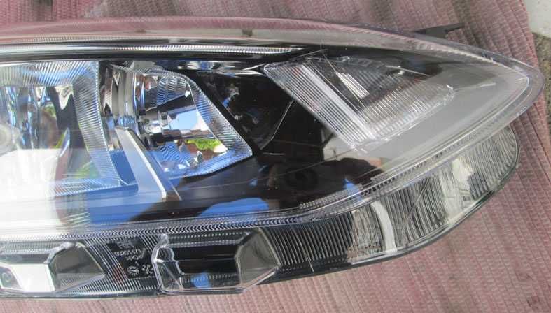 otica frontal DT ford focus IV . fase 1 . LED