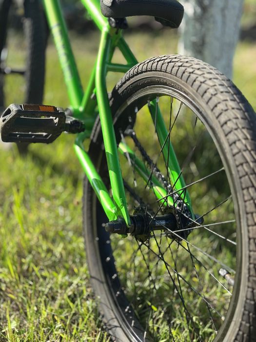 Велосипед BMX спорт