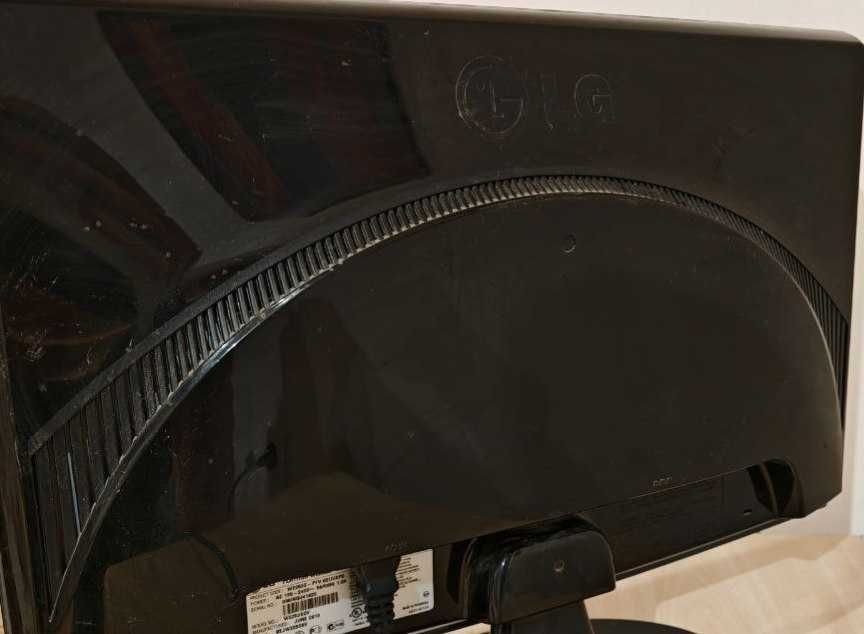 Монітор 21.5" LG FLATRON W2253S-PF