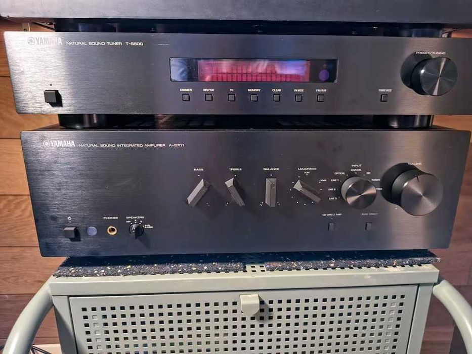 Wzmacniacz stereo Yamaha A-S701 + tuner