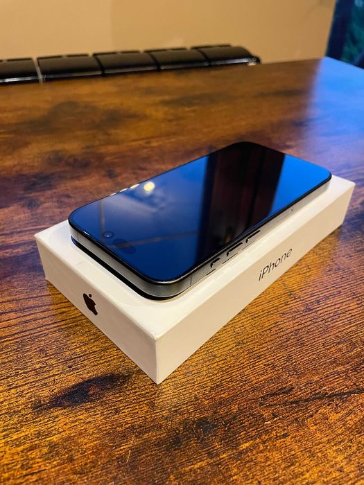 iphone 15 pro 89% jak nowy