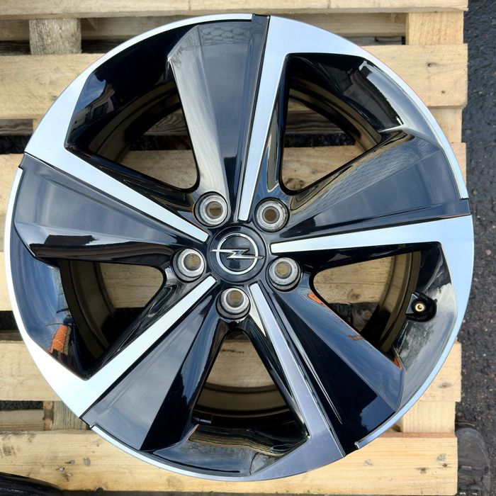 Alufelgi 5x108 OE Opel Astra L 17 cali Opel Peugeot Citroen Ford