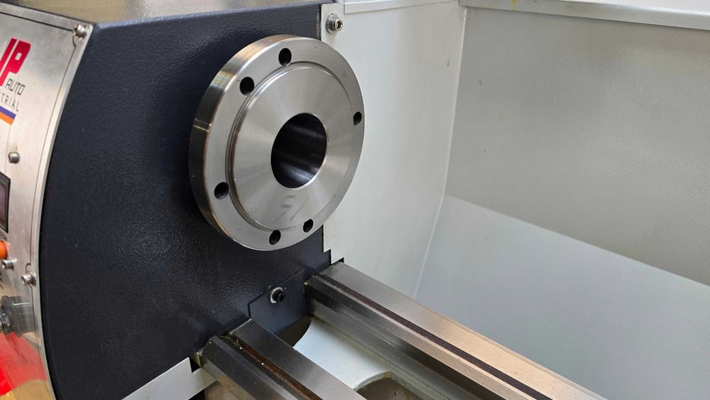 Токарно-гвинторізний верстат по металу 250Е JPAuto Industrial