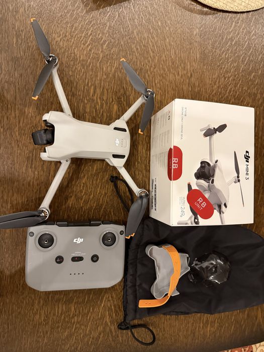 Dron dji mini 3