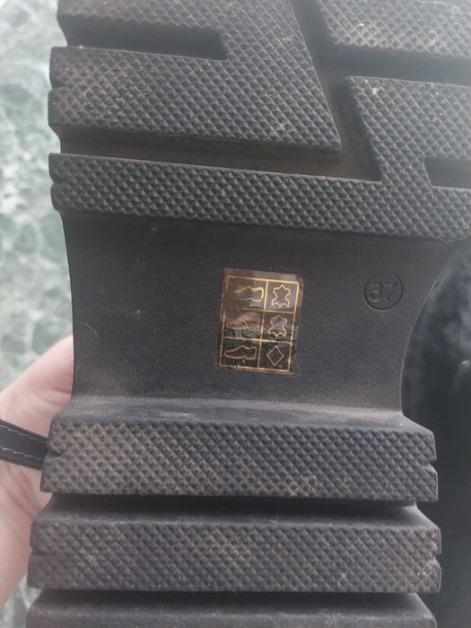 Зимние замшевые ботиночки