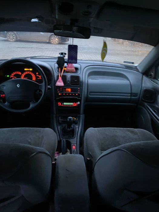 Продам Рено Лагуна