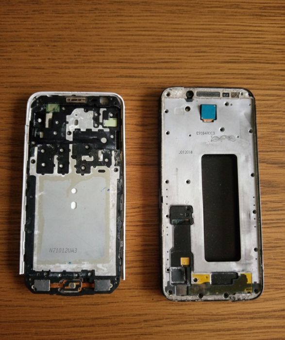 на запчастини телефони