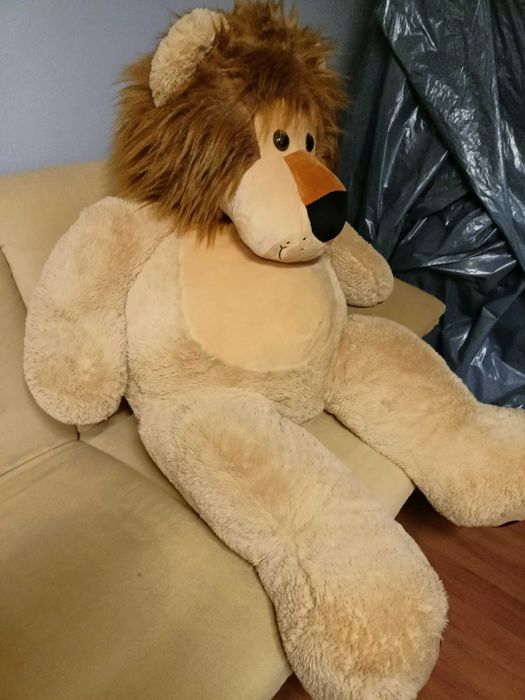 Wielka maskotka LEW 140 cm.