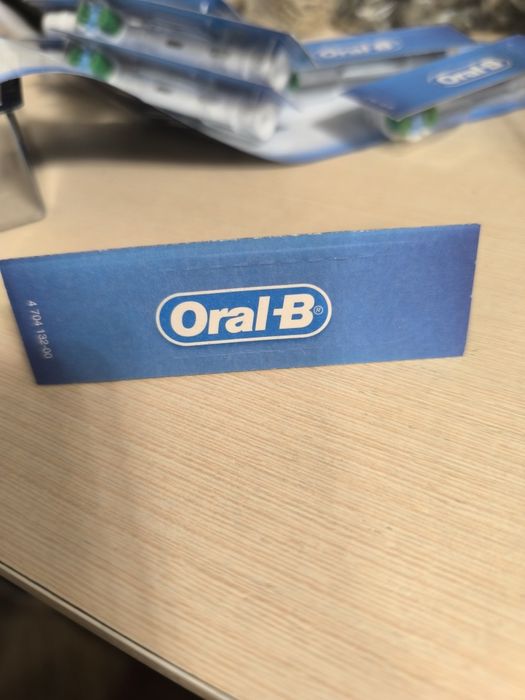 Насадка Oral-B Precision Clean
