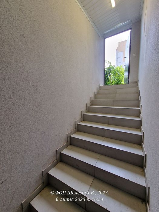 Продаж приміщення район ДНС