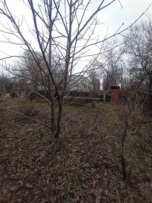 Продаж дачного будинка із земельною ділянкою в СТ « Енергетик»