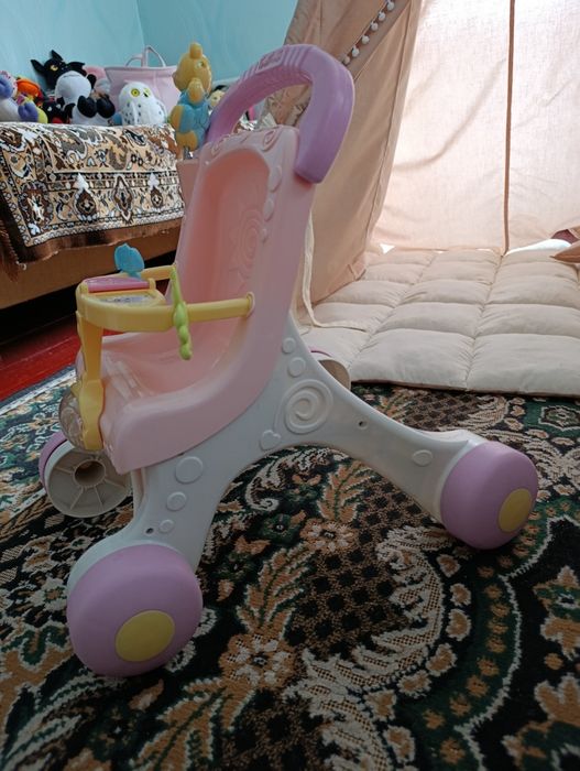 Візок для ляльок Fisher-price + подарунок,в наявності два однакових візка/ходунка 1000 грн.