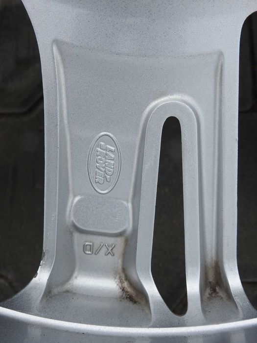 4xFELGI LAND ROVE 19" 5X108 ET45 8J +czujniki JAK NOWE