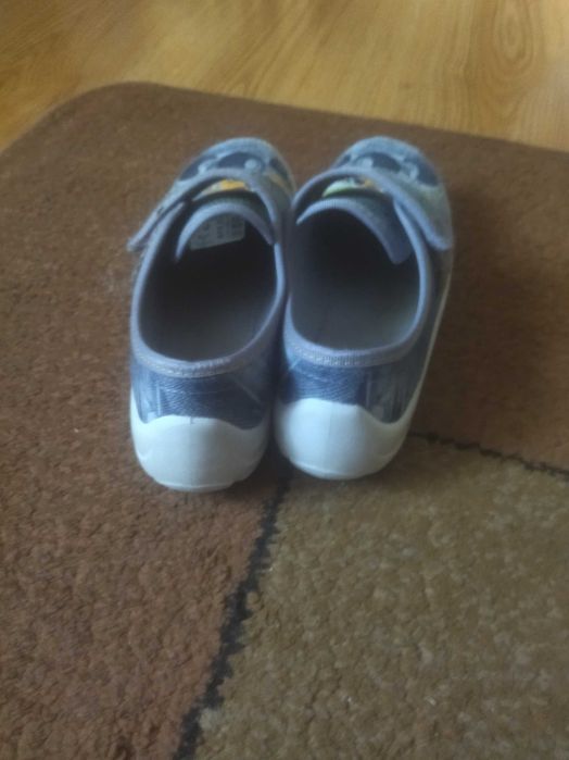 Kapcie dziecięce 30