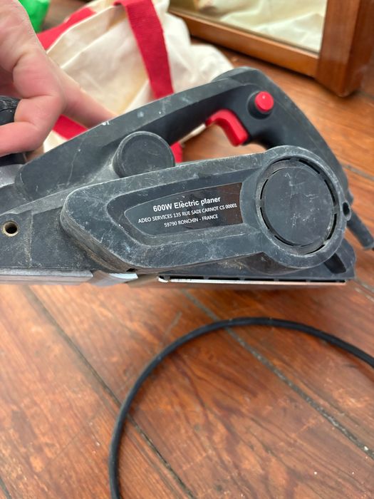 Plaina elétrica 600W