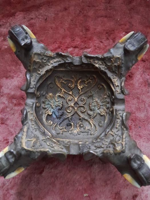 Пепельница сувенирная из Тайланда