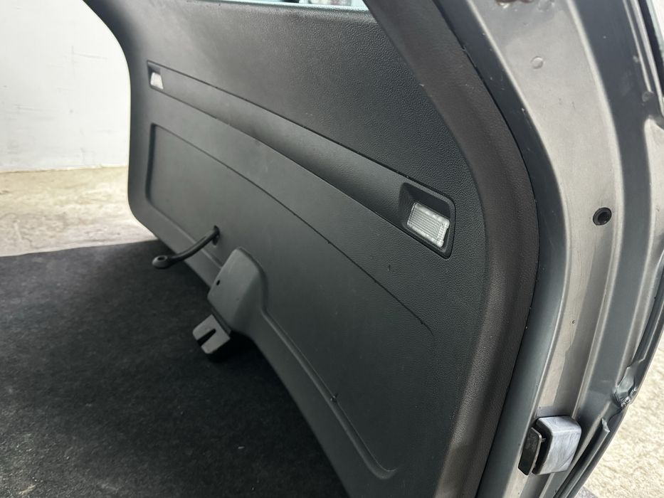 Кришка багажника/ляда/кляпа/Skoda Superb/Крышка багажника/Combi