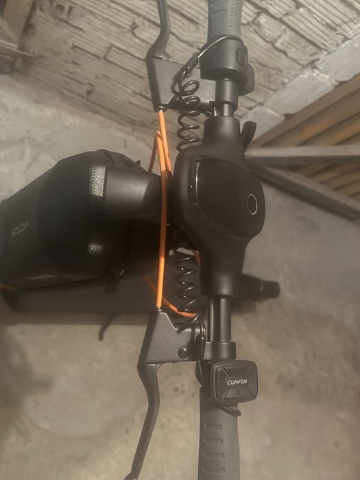 Hulajnoga cunfon RZ1000