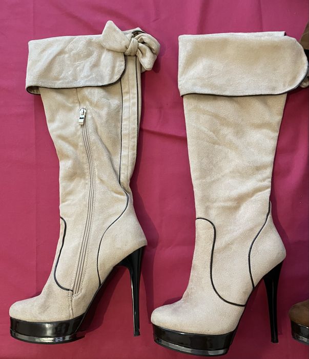 Dois pares de Botas de inverno