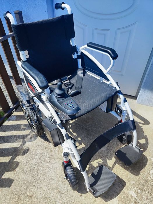 Wózek inwalidzki elektryczny Antar AT52304 jak nowy
