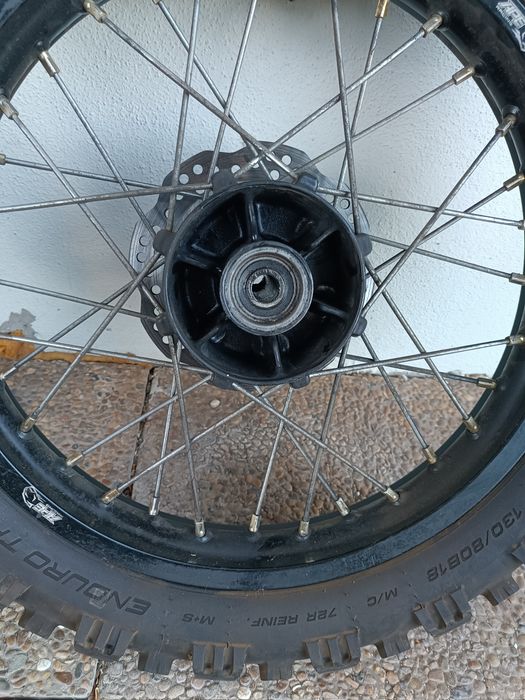 Jantes  mota APE Racing 19"/18" com Pneus Michelin e Mitas