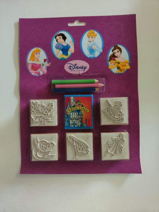 Carimbos Madeira e borracha Disney e outros - embalagens com 5 carimbo