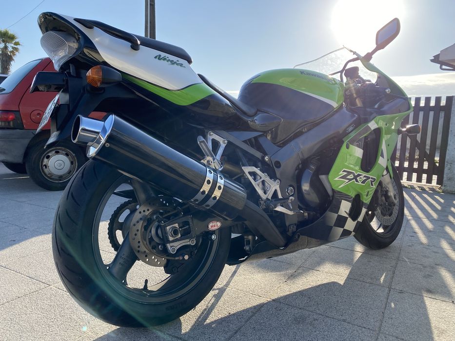 Kawasaki zx7R (ultima edição - 2001) Como NOVA