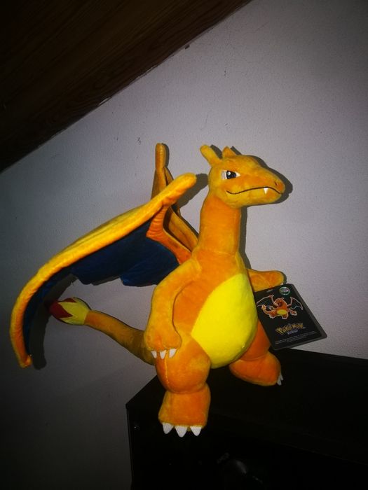 Charizard pokmeon peluche