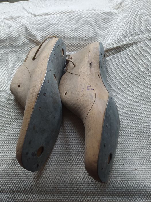 Колодки для обуви.